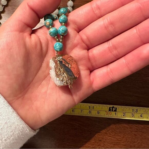 Turquoise Crystal Necklace - Picture 3 of 6
